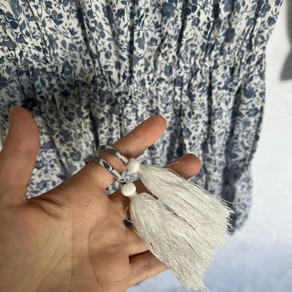 Hollister Romper Blue Floral Off Shoulder Size Large - Picture 5 of 8